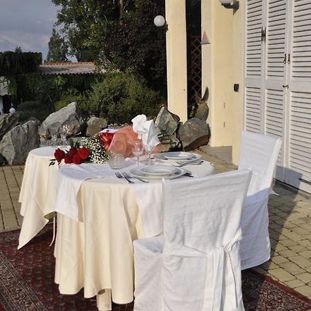 Bed and Breakfast Premiata Osteria Dei Fiori Cortiglione Екстер'єр фото